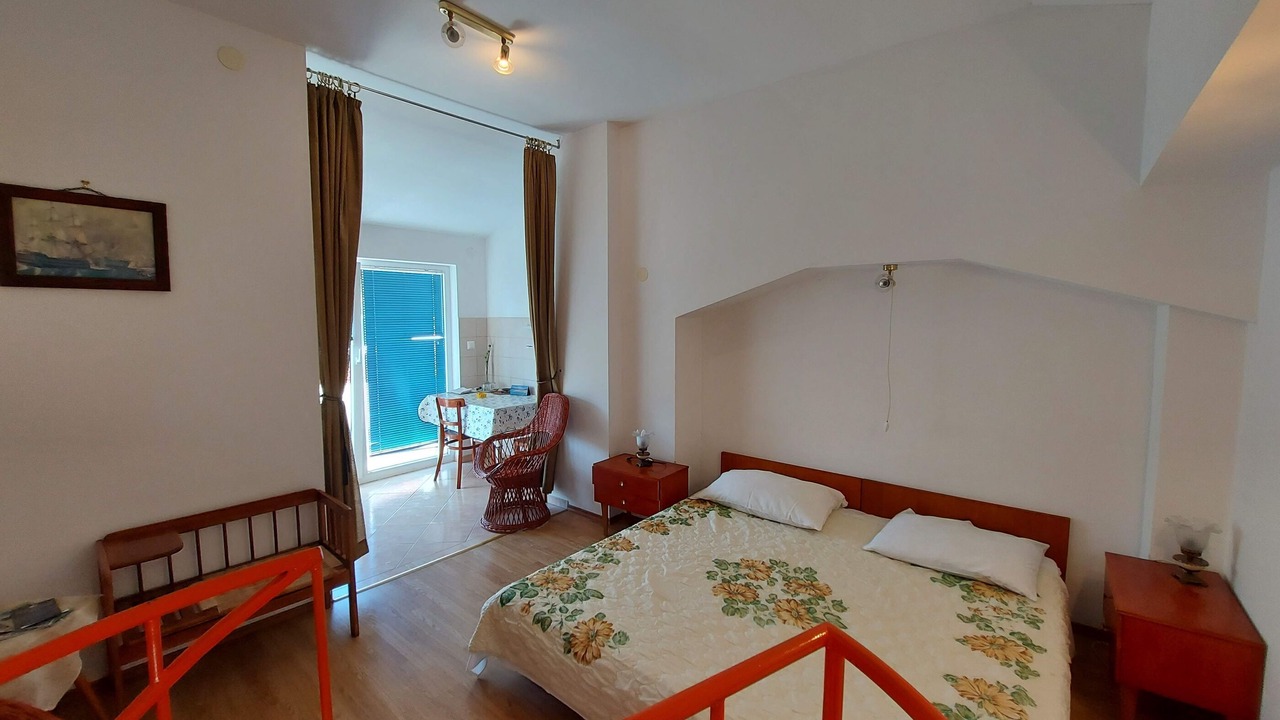 Photo of Bedroom in Baska