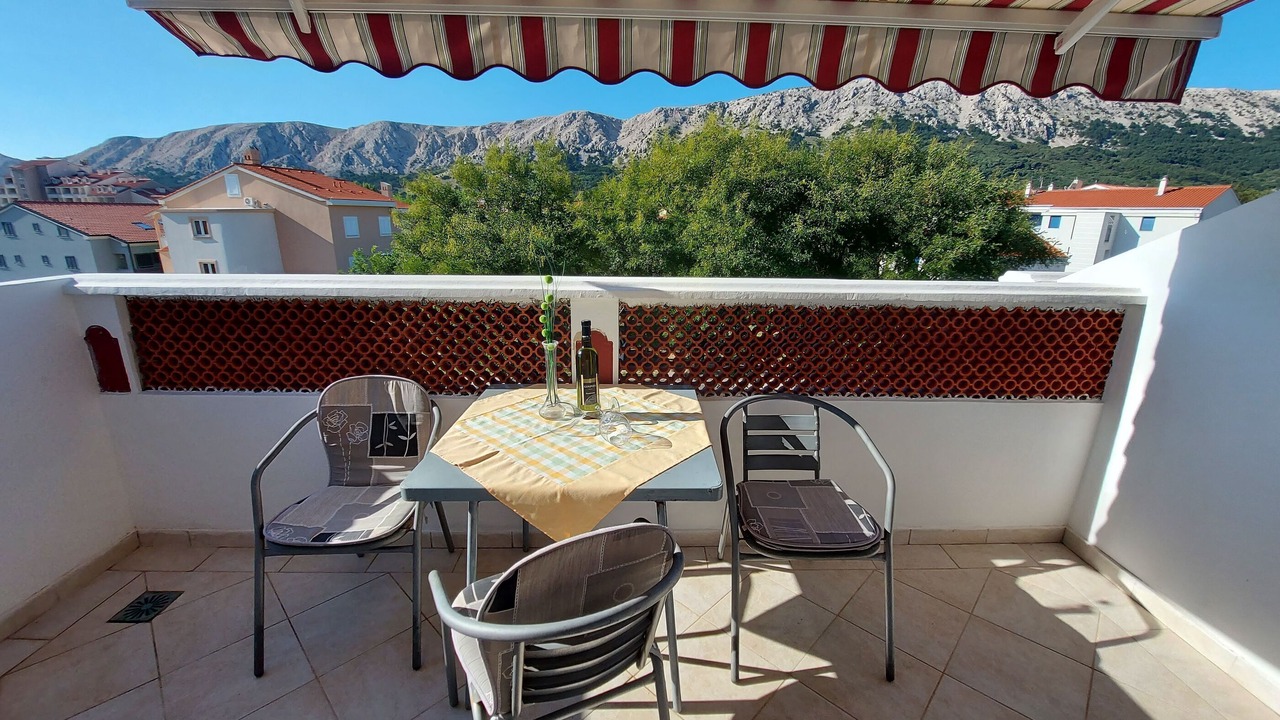 Photo of Patio Balcony in Baska