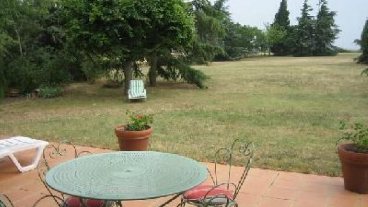 Photo of Patio Balcony in Villesiscle