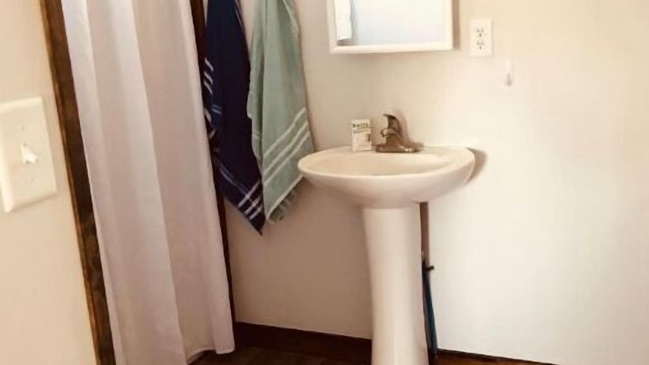 Photo of Bathroom in Grinnell