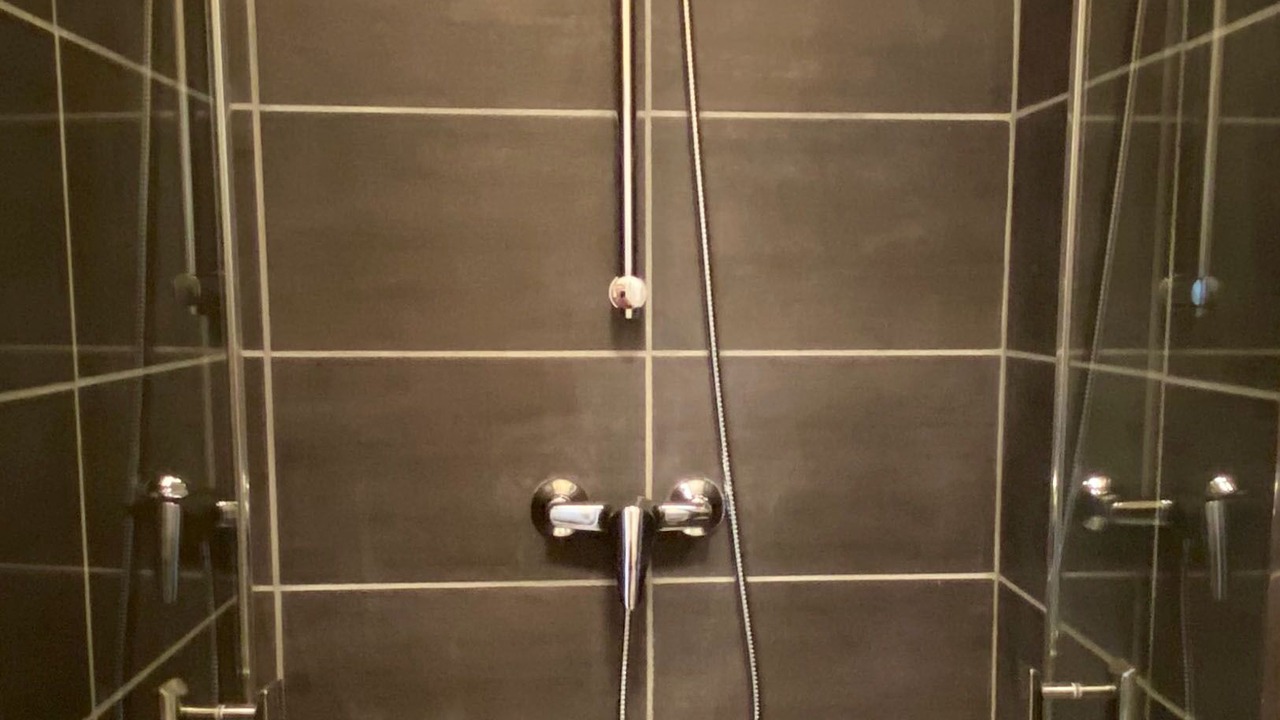 Photo of Bathroom in Flore