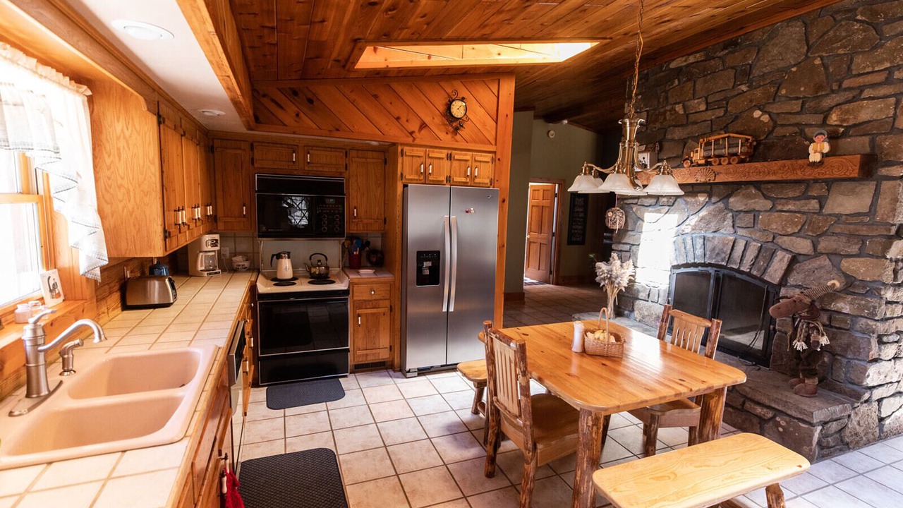 Photo of Kitchen in Russell