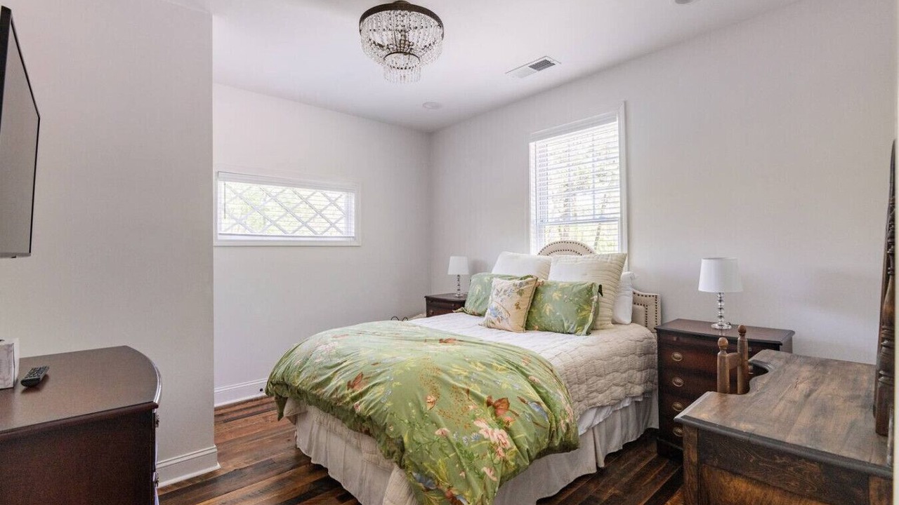 Photo of Bedroom in Shelbyville