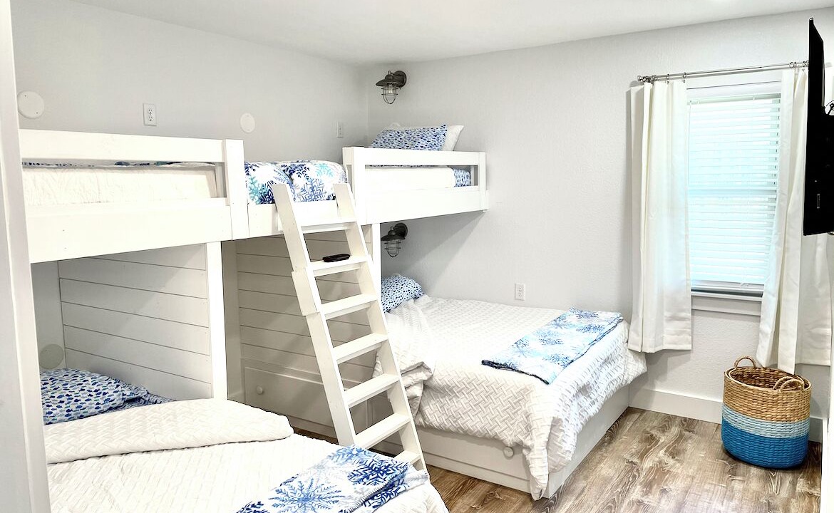 Photo of Bedroom in Placida