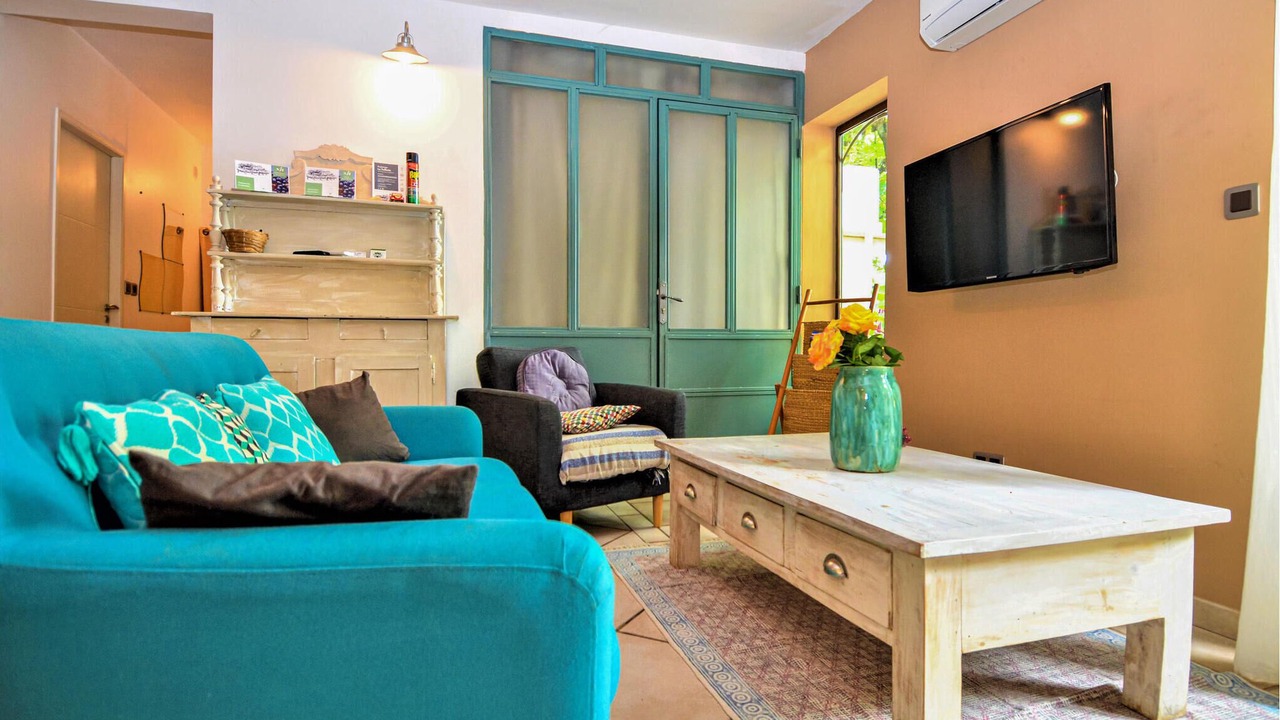 Photo of Bedroom in Violes