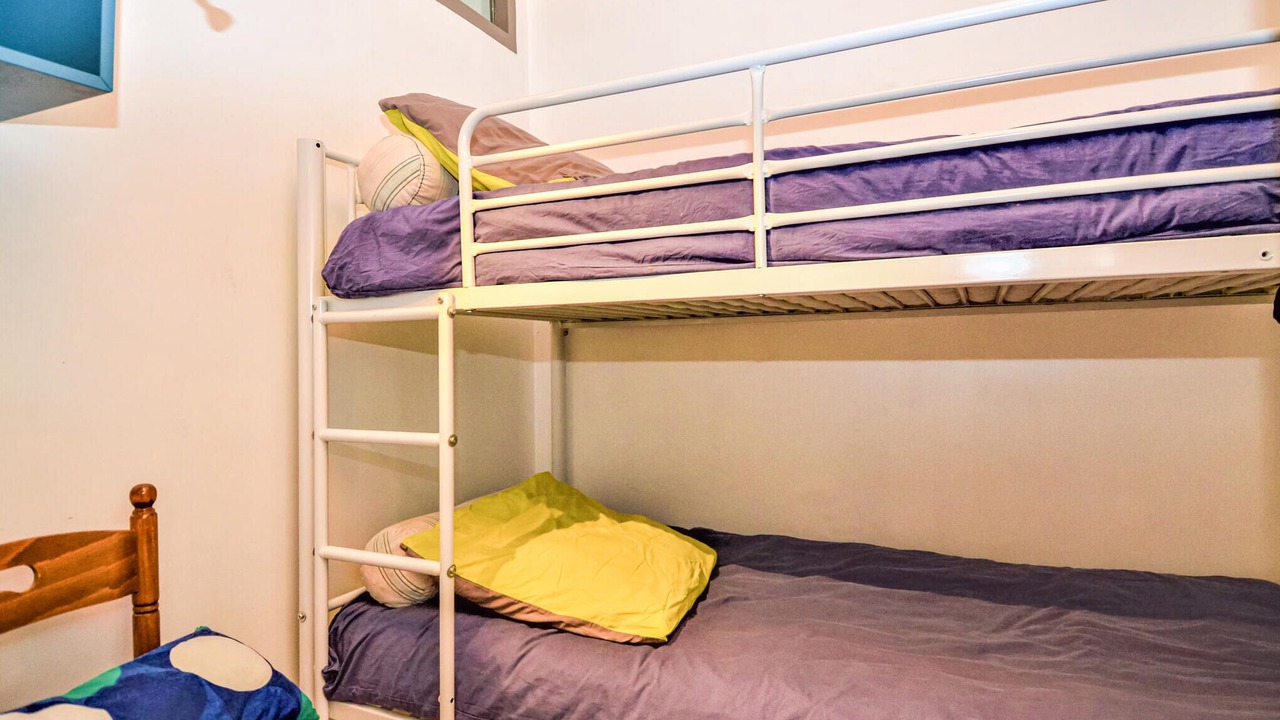 Photo of Others in Violes