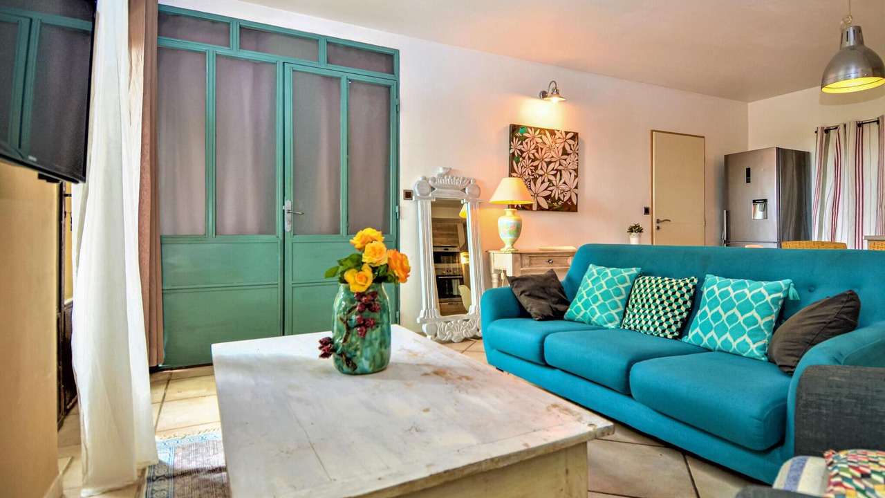 Photo of Bedroom in Violes