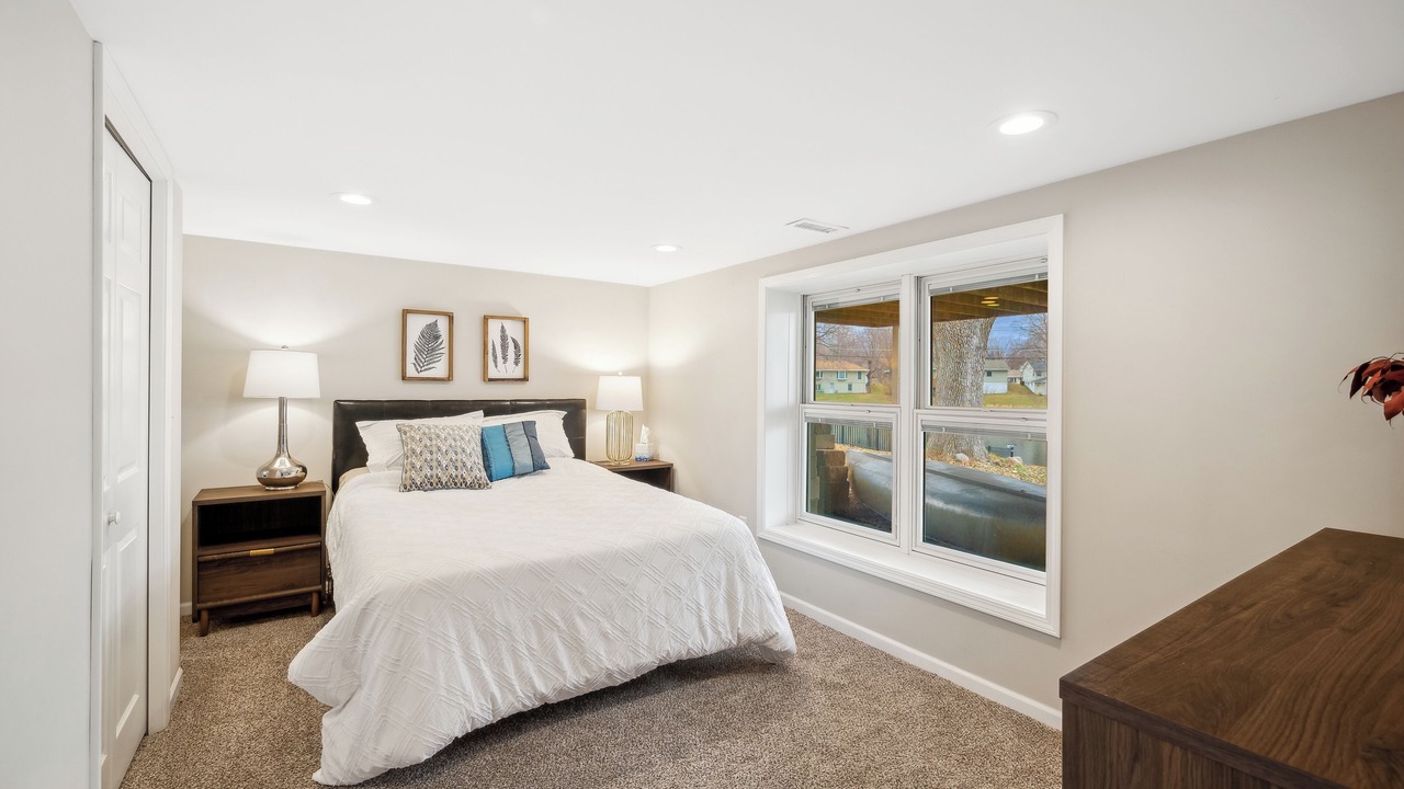 Photo of Bedroom in West Bloomington