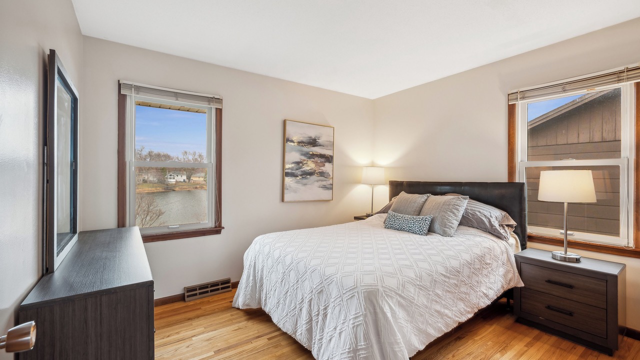 Photo of Bedroom in West Bloomington
