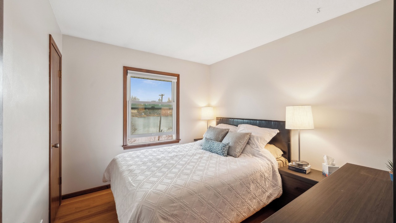 Photo of Bedroom in West Bloomington