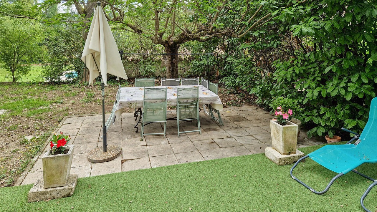 Photo of Others in Goult