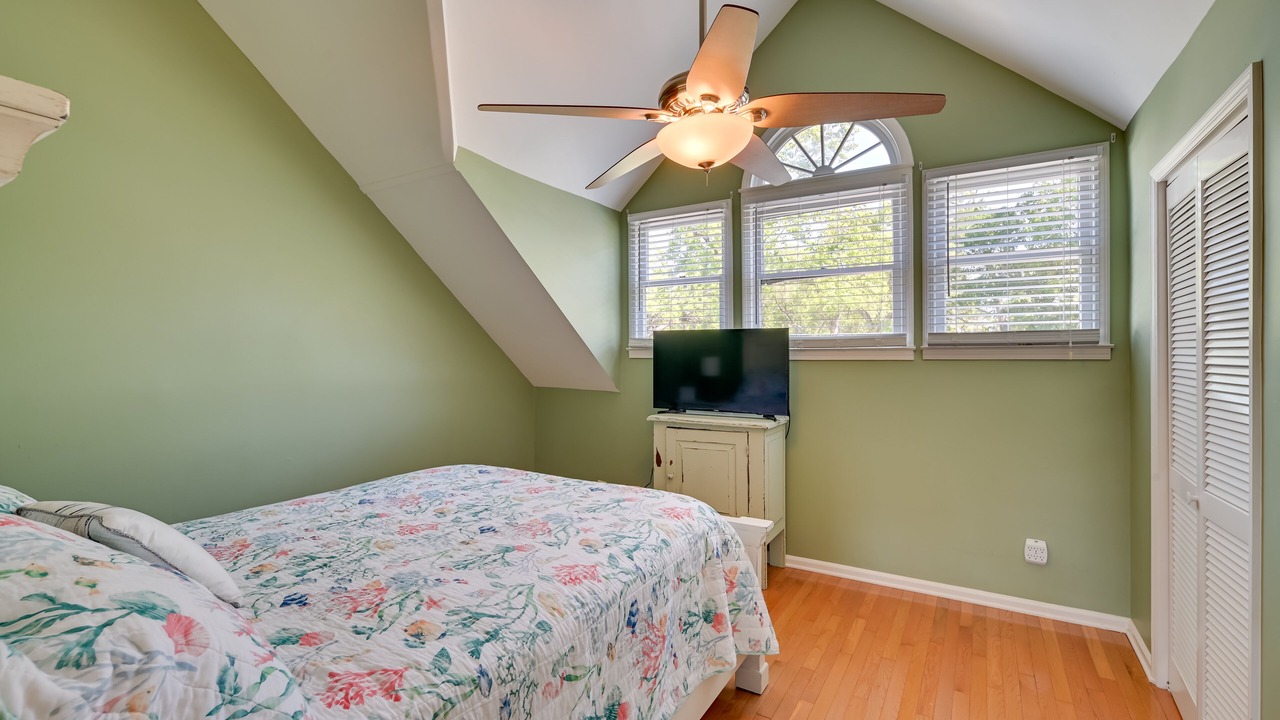 Photo of Bedroom in Murrells Inlet