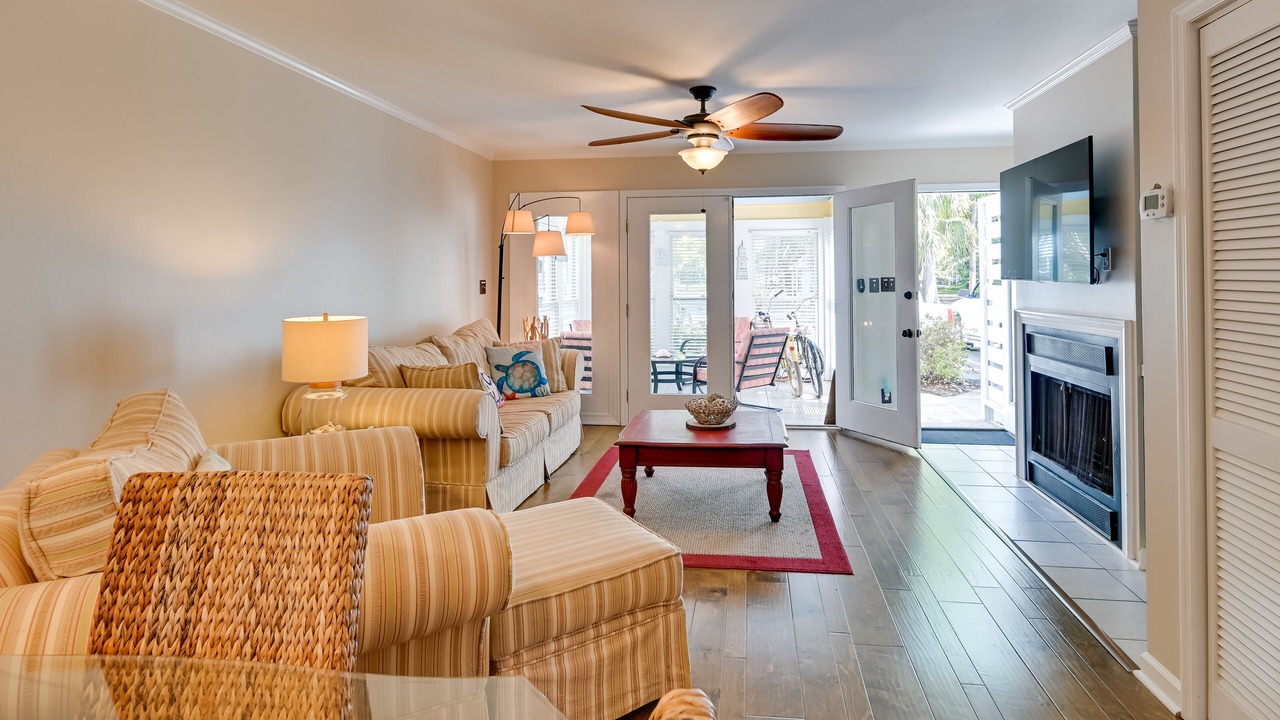 Photo of Livingroom in Murrells Inlet