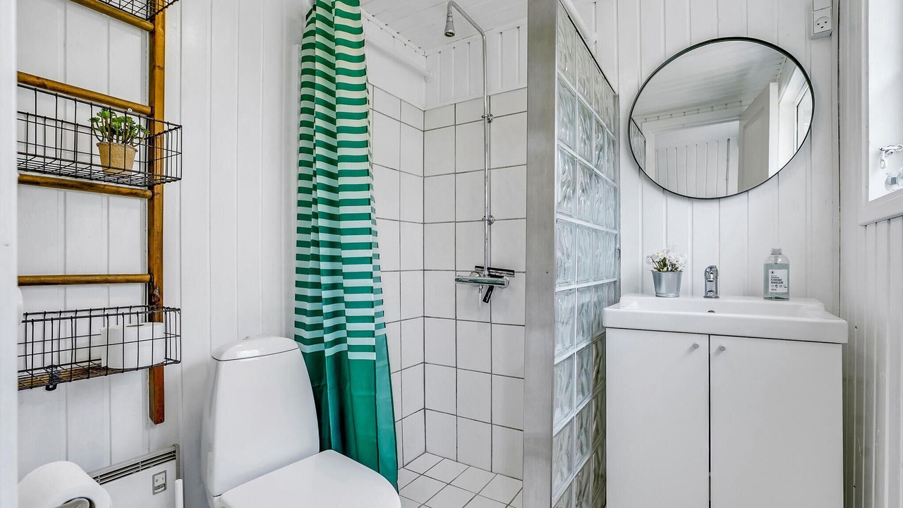 Photo of Bathroom in Aalbaek