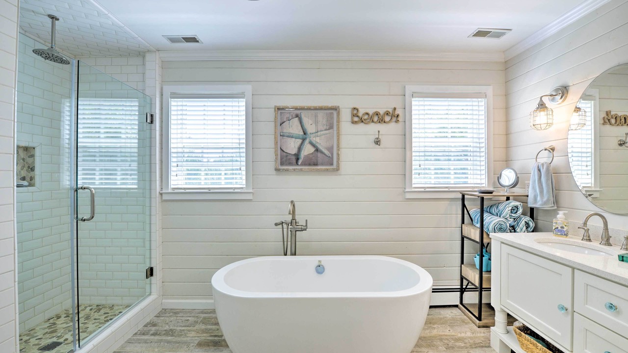 Photo of Bathroom in Cape May Point