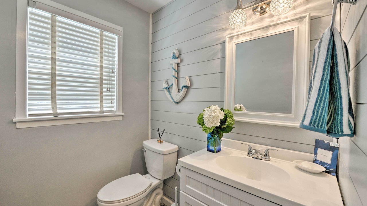 Photo of Bathroom in Cape May Point