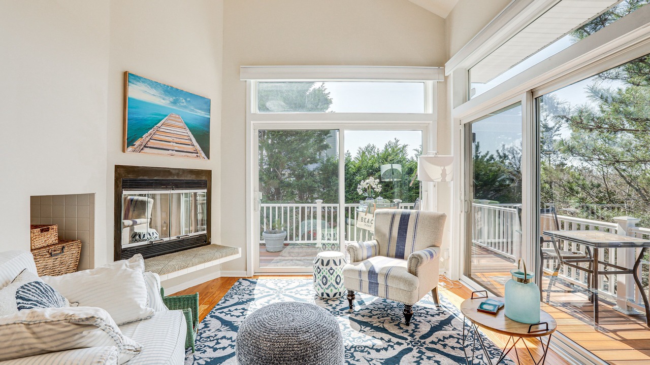 Photo of Livingroom in Cape May Point