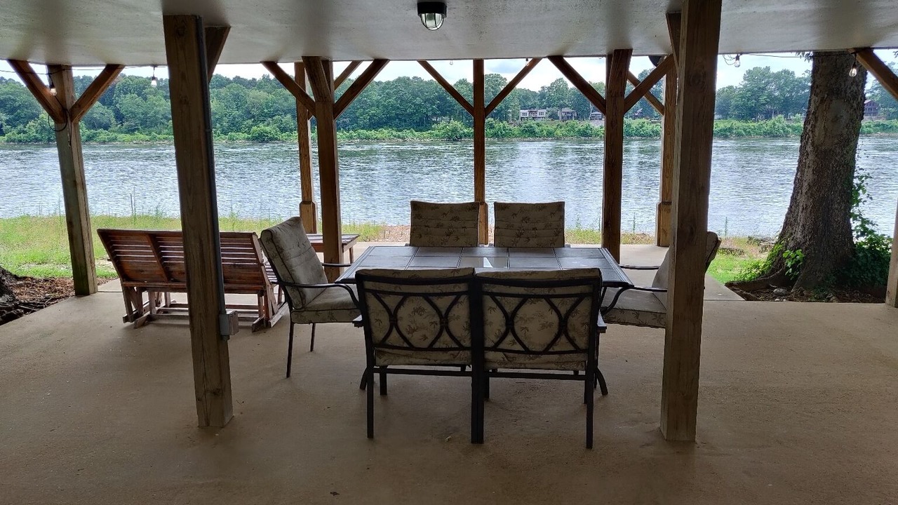 Photo of Outdoor in Counce