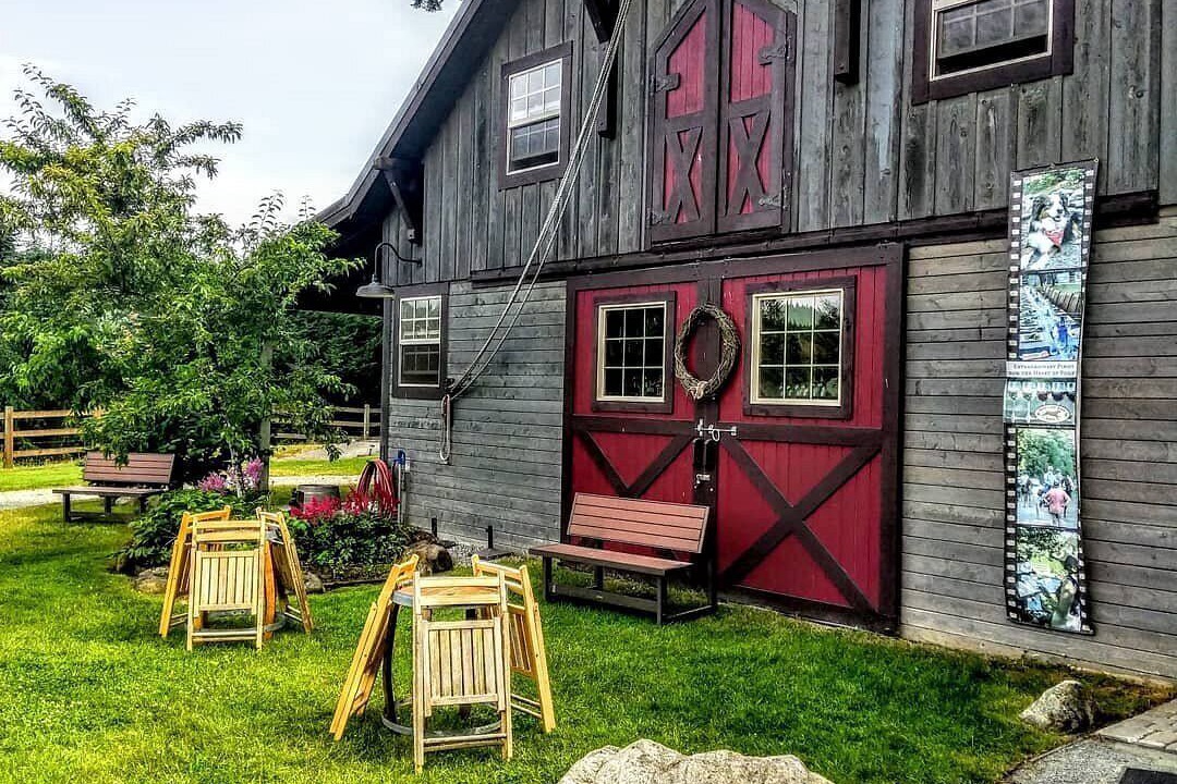 Photo of Others in Freeland