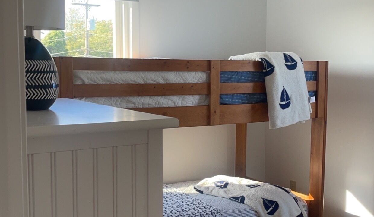 Photo of Bedroom in Green Harbor-Cedar Crest