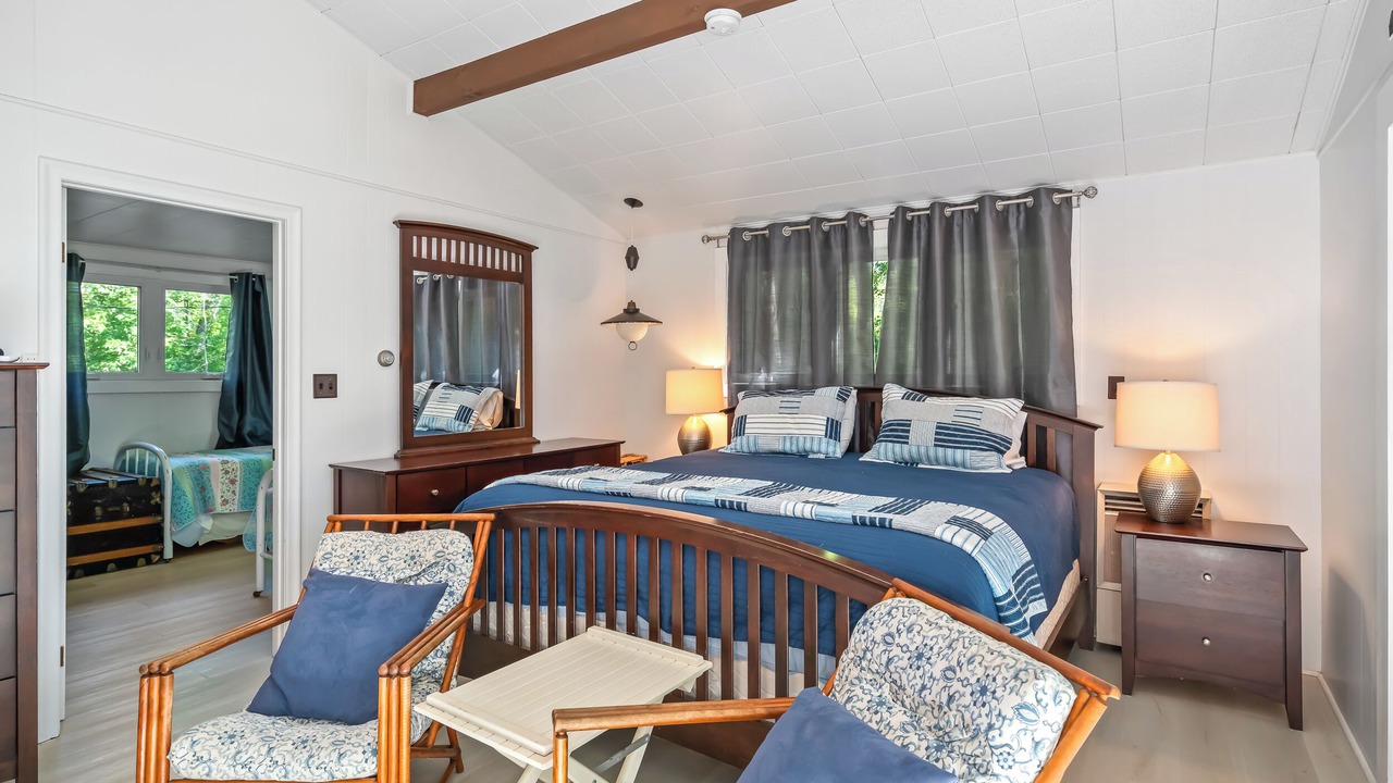 Photo of Bedroom in Fort Erie