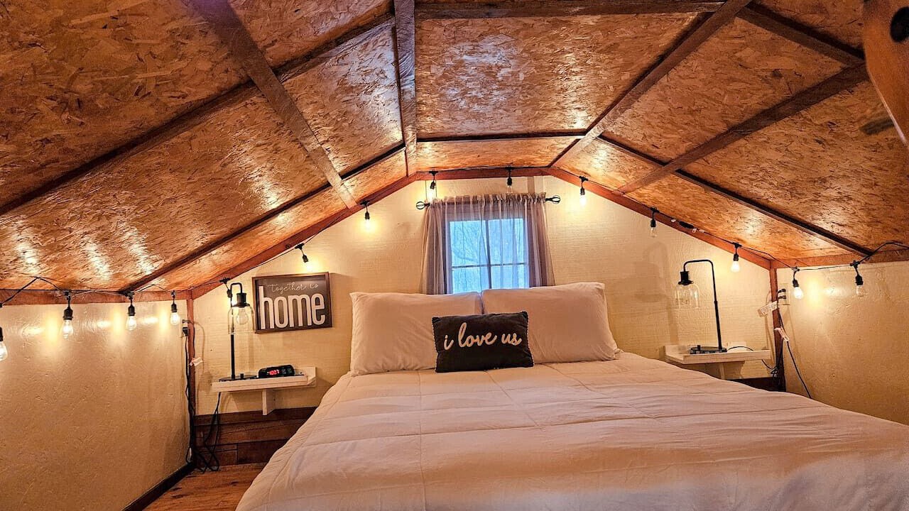 Photo of Bedroom in Lampe