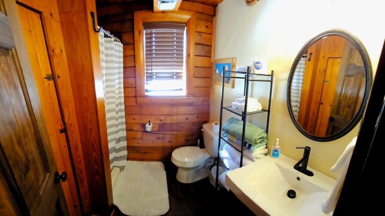 Photo of Bathroom in Lampe