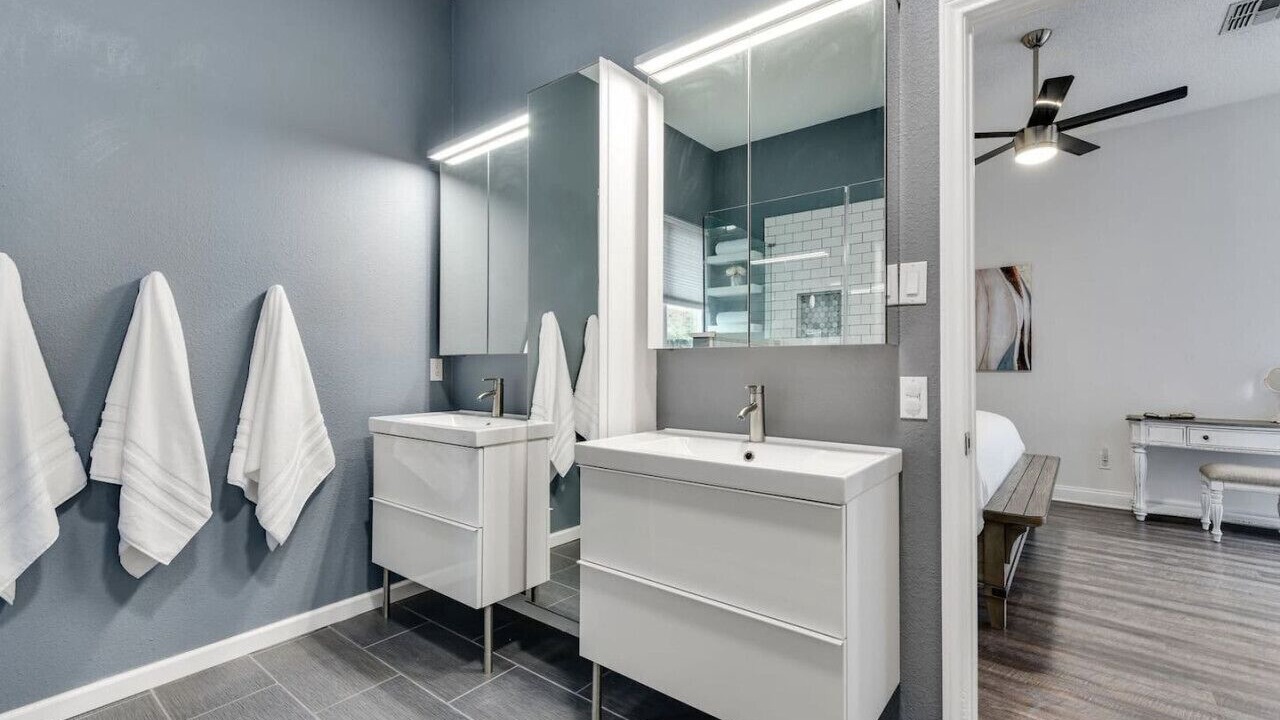 Photo of Bathroom in Wells Branch