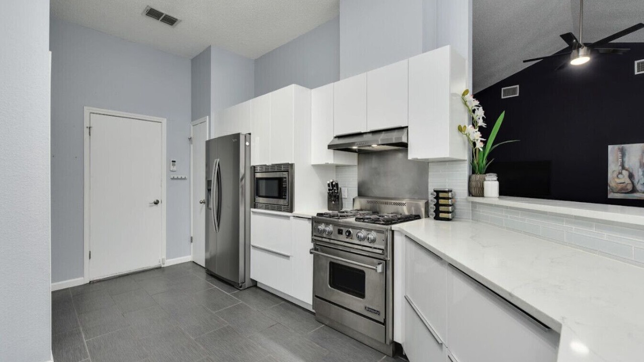Photo of Kitchen in Wells Branch