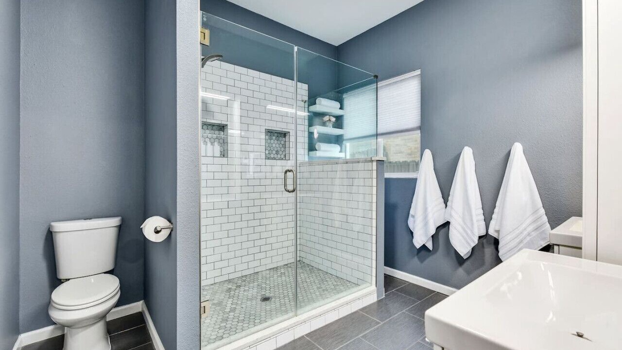 Photo of Bathroom in Wells Branch