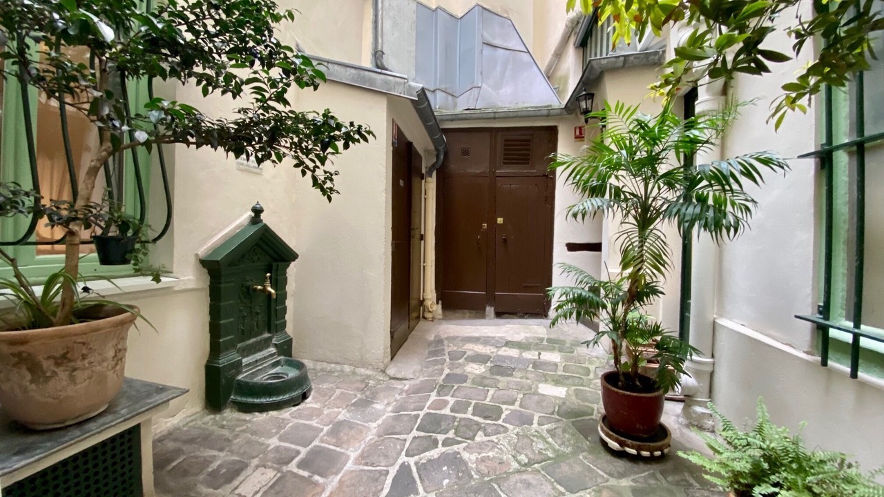 Photo of Outdoor in Arsenal