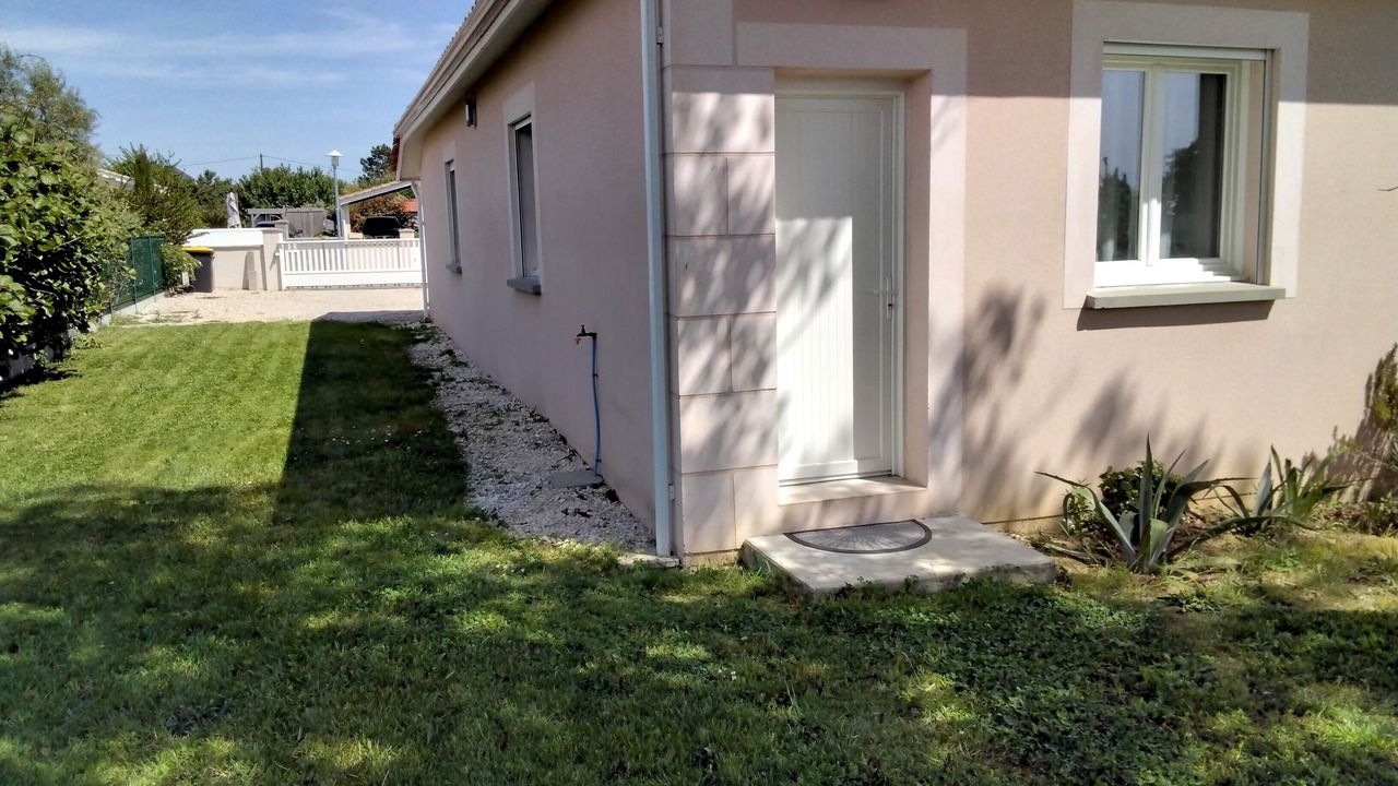 Photo of Outdoor in Cubzac-les-Ponts