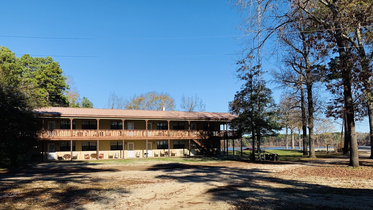 Photo of Outdoor in Milam