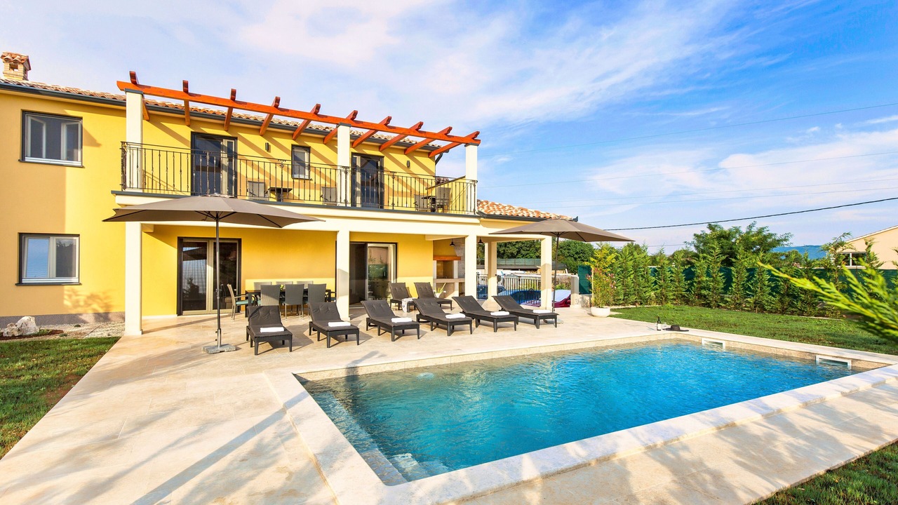 Photo of Outdoor in Nedescina