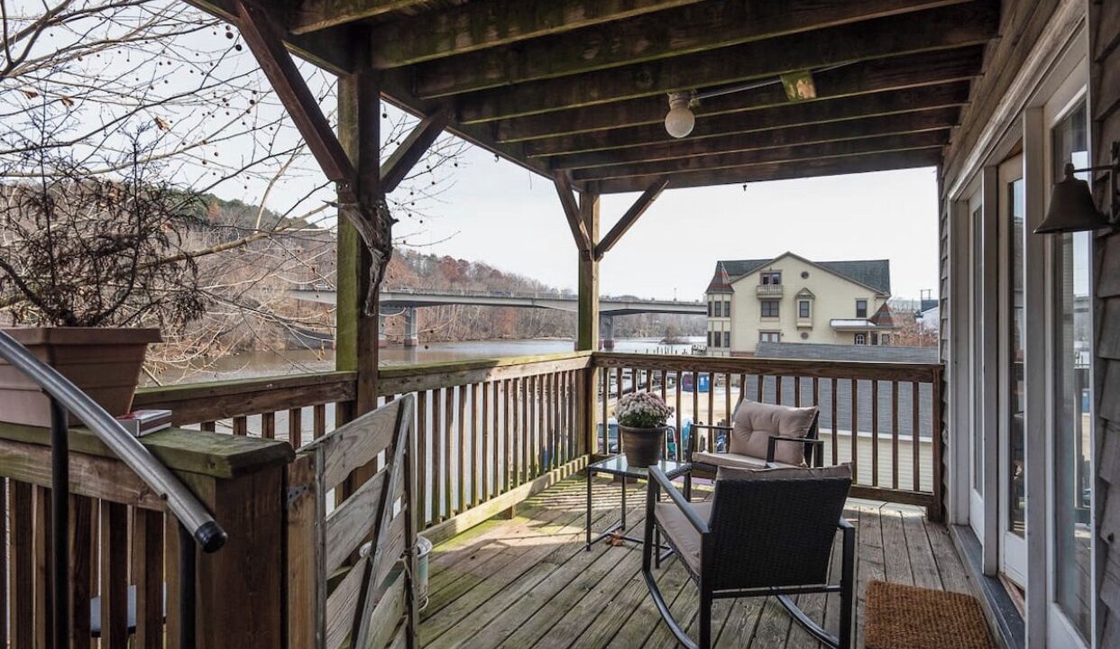 Photo of Patio Balcony in Lake Ridge