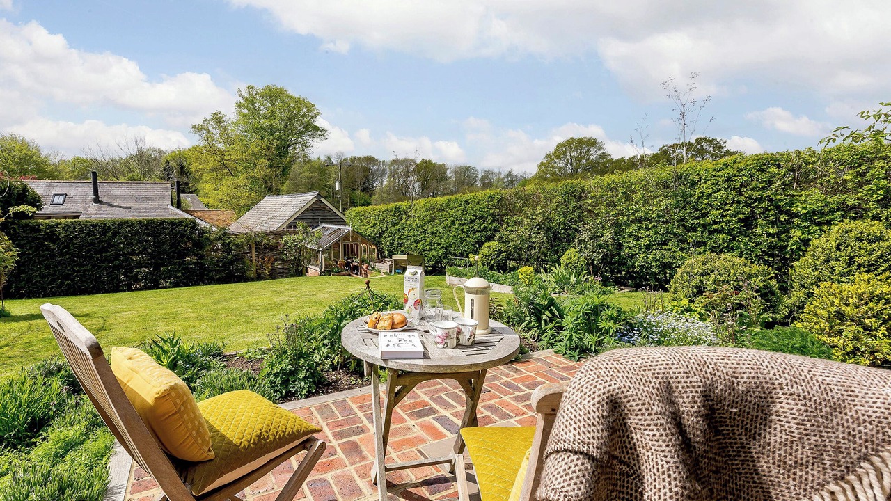 Photo of Others in Abbess Roding