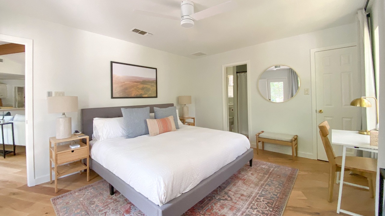 Photo of Bedroom in Bastrop