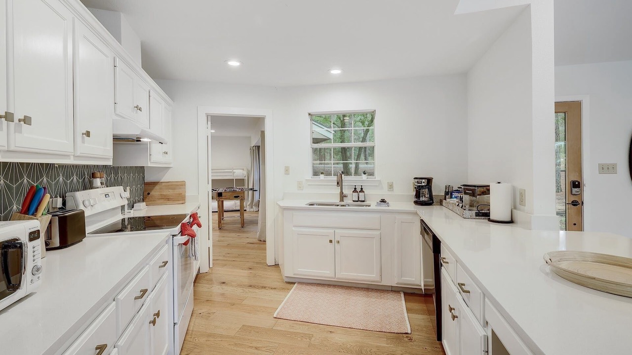 Photo of Bedroom in Bastrop