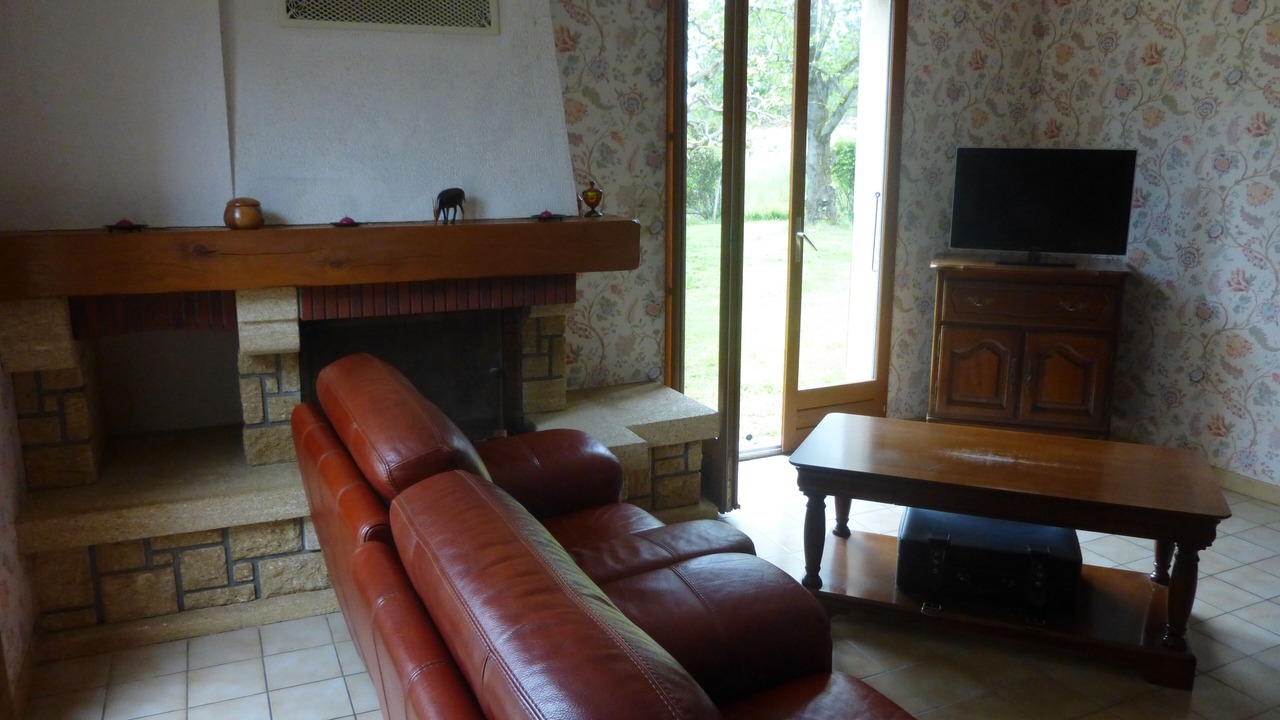 Photo of Livingroom in Lablachere