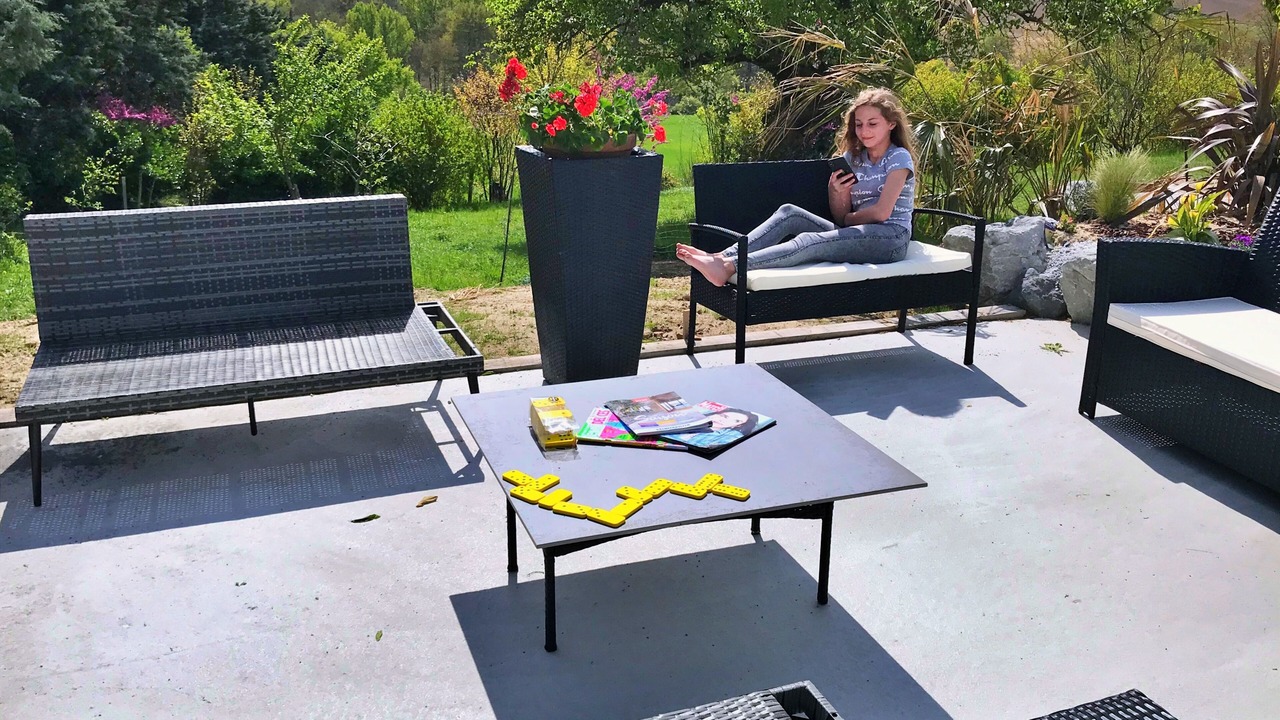 Photo of Patio Balcony in Mauvaisin