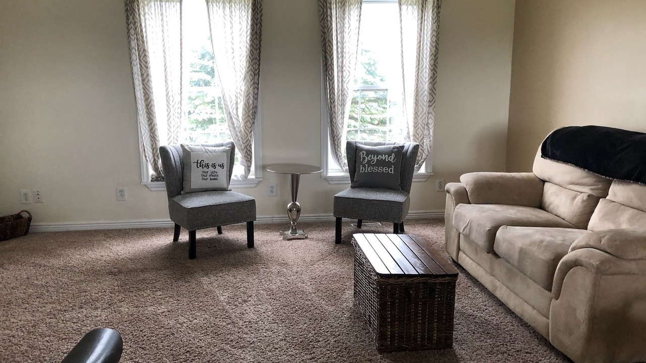 Photo of Livingroom in Birch Run Township