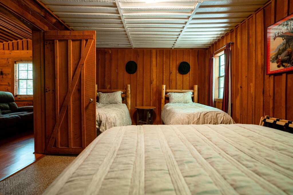 Photo of Bedroom in Heber Springs