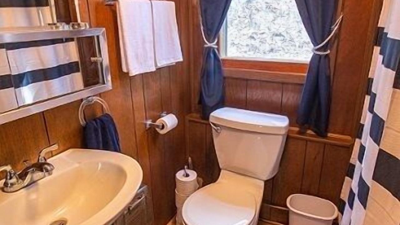 Photo of Bathroom in Ludington