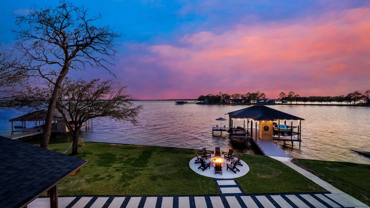 Photo of Patio Balcony in Enchanted Oaks
