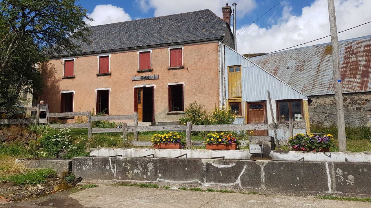 Photo of Outdoor in Saint-Alyre-es-Montagne