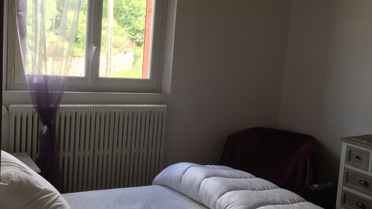 Photo of Bedroom in Saint-Alyre-es-Montagne