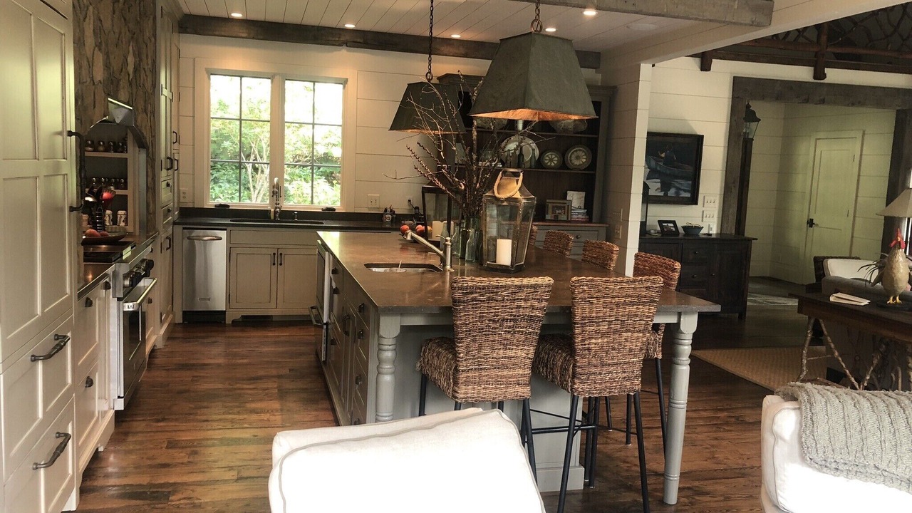 Photo of Kitchen in Lakemont