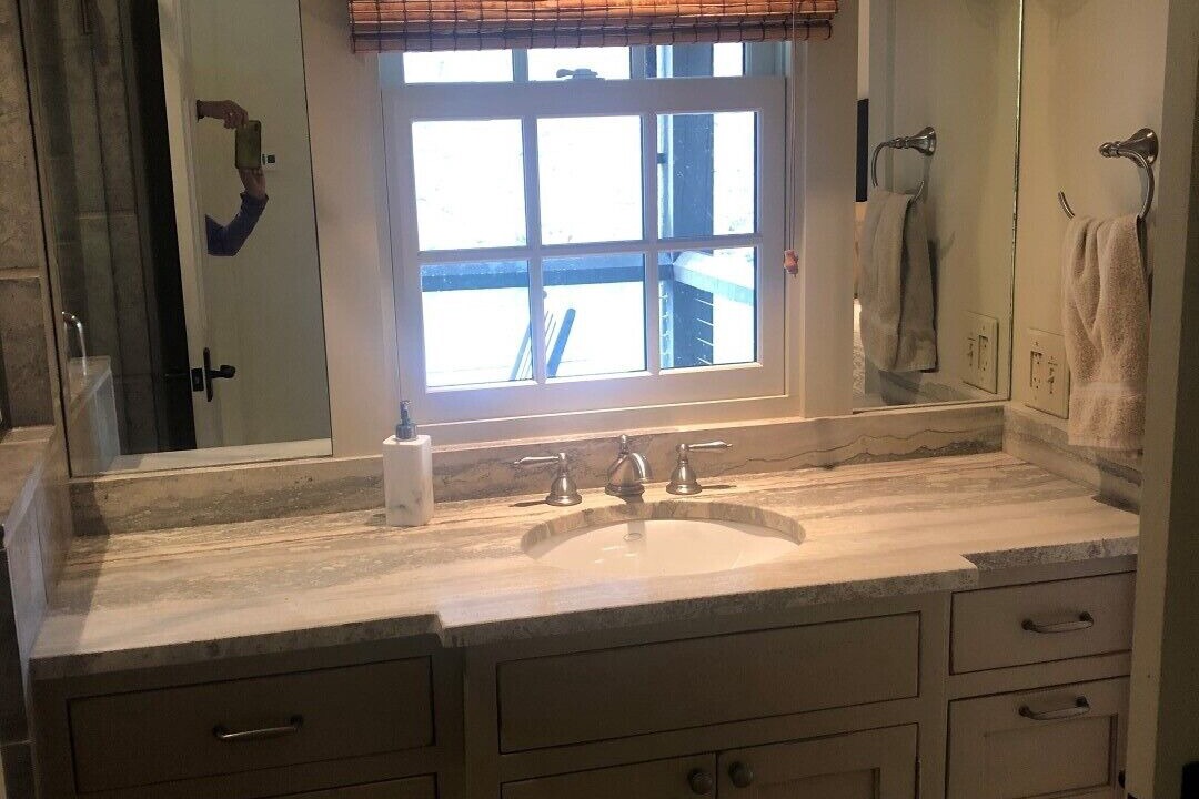 Photo of Bathroom in Lakemont