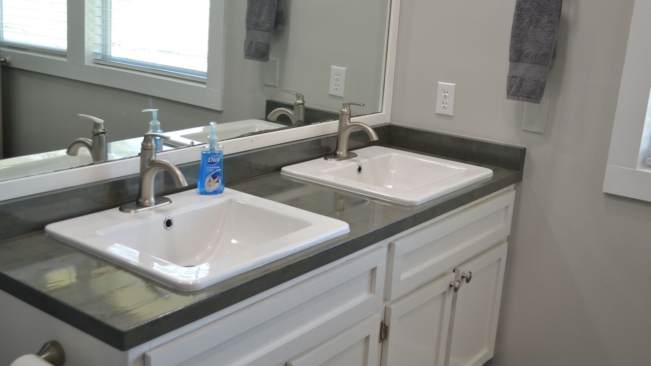 Photo of Bathroom in Sunbury