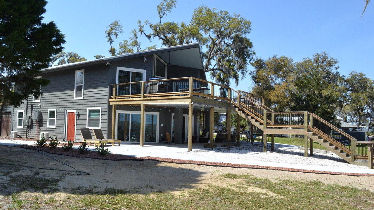 Photo of Outdoor in Sunbury